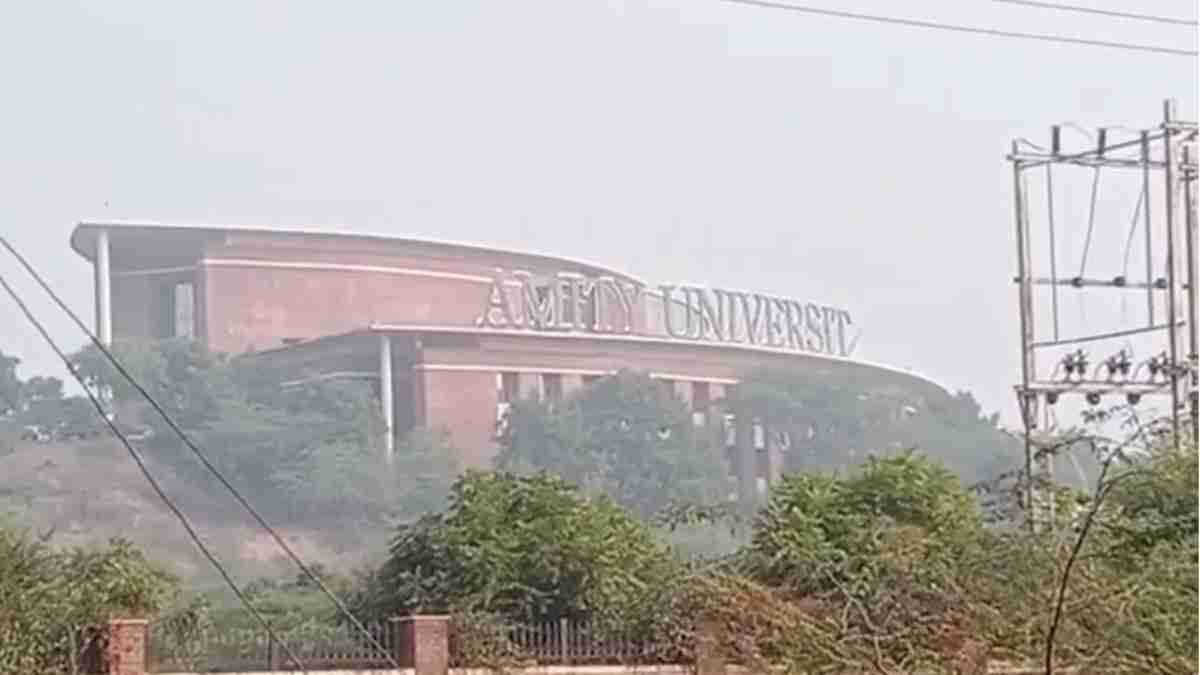 एमिटी यूनिवर्सिटी में मारपीटः छात्र को बंधक बनाकर बाथरूम में की जमकर पिटाई, 4 के खिलाफ FIR दर्ज