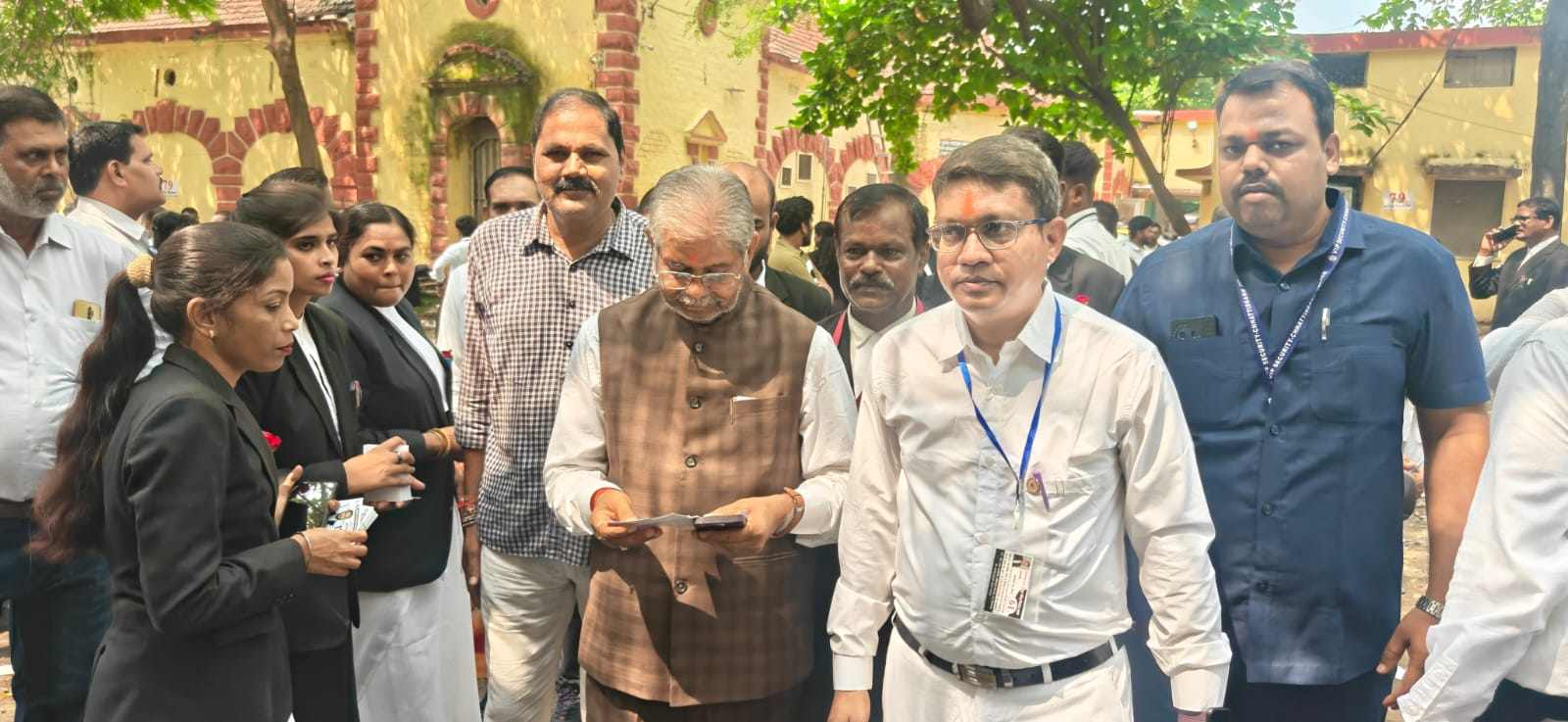 6 साल बाद हुआ स्टेट बार काउंसिल का चुनाव : 23 हजार से अधिक मतदाताओं ने किया मतदान, BJP विधायक धरमलाल कौशिक ने भी डाला वोट