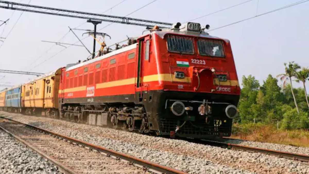 बस्तर दशहरे पर यात्रियों को मिलेगी सुविधा, जगदलपुर-दंतेवाड़ा के बीच चलेंगी 6 स्पेशल ट्रेनें