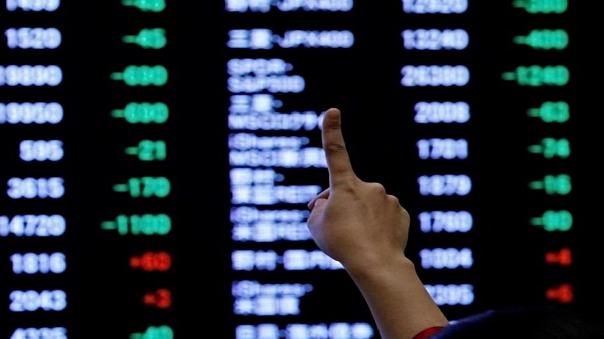 FII की लगातार बिकवाली से बाजार दबाव में: 2,169 करोड़ के शेयर बेचे, क्या अब आएगी बड़ी खरीदारी?
