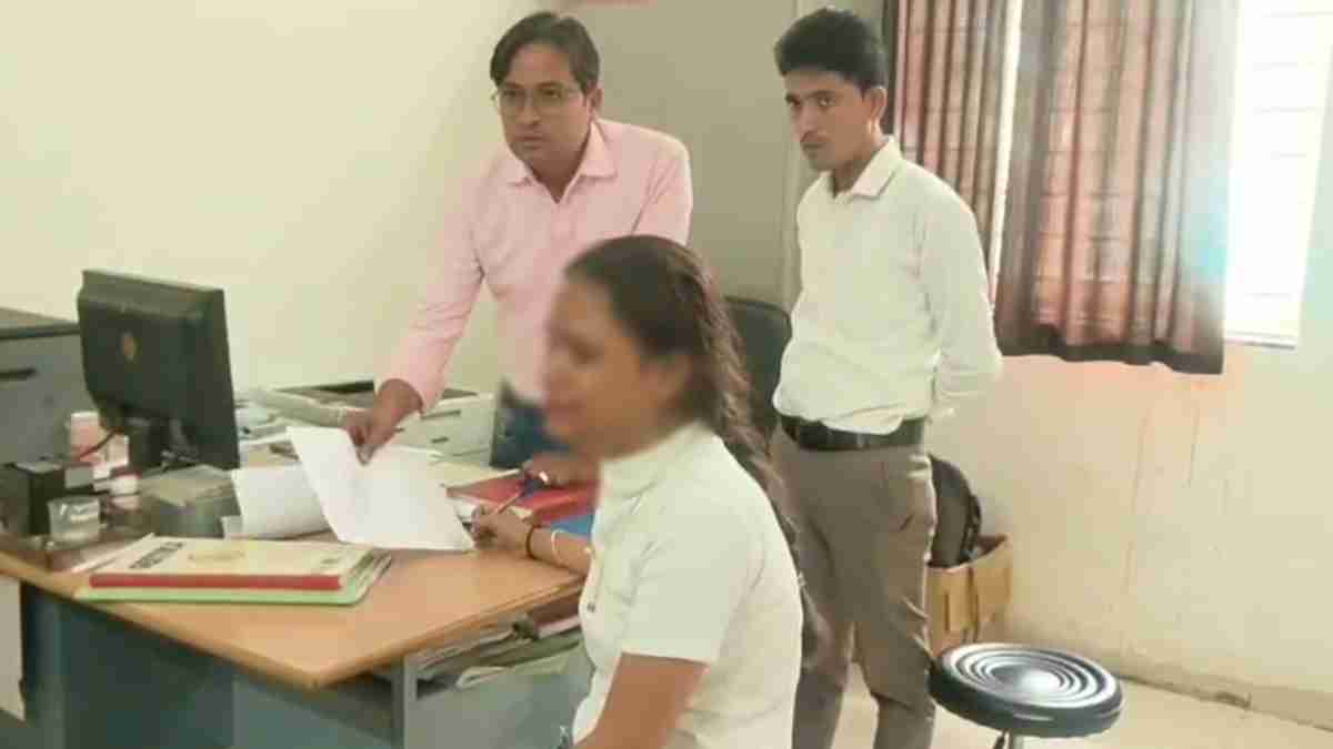 जिला अस्पताल में जब युवती रो पड़ीः ECG कराने आई मरीज से बदसलूकी, प्रबंधन ने दिए जांच के आदेश