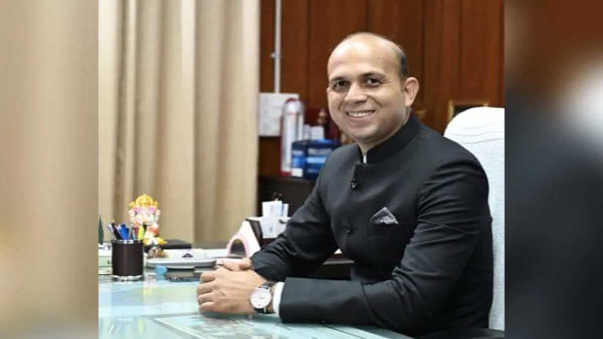 CG Breaking : केंद्रीय प्रतिनियुक्ति पर जाएंगे IAS सर्वेश्वर भूरे, बनाए गए ज्वाइंट टेक्सटाइल कमिश्नर, आदेश जारी