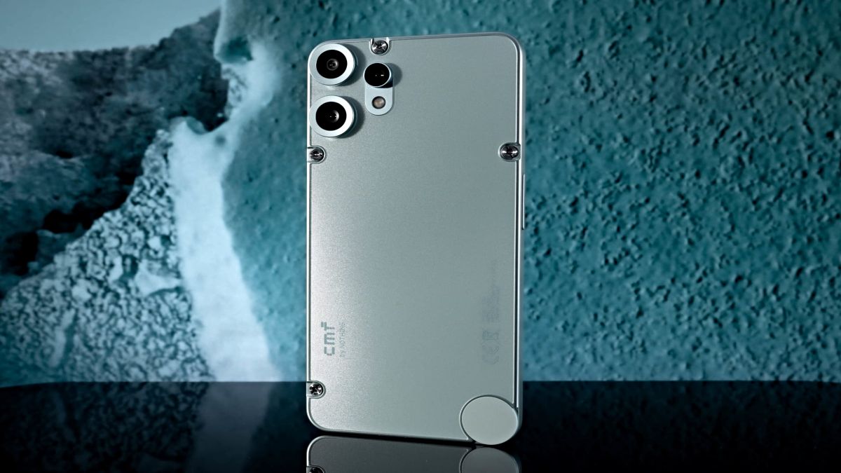 15 हजार से कम में मिल रहा है ये शानदार 5G फोन, 50MP ट्रिपल कैमरा सेटअप के साथ दमदार बैटरी भी