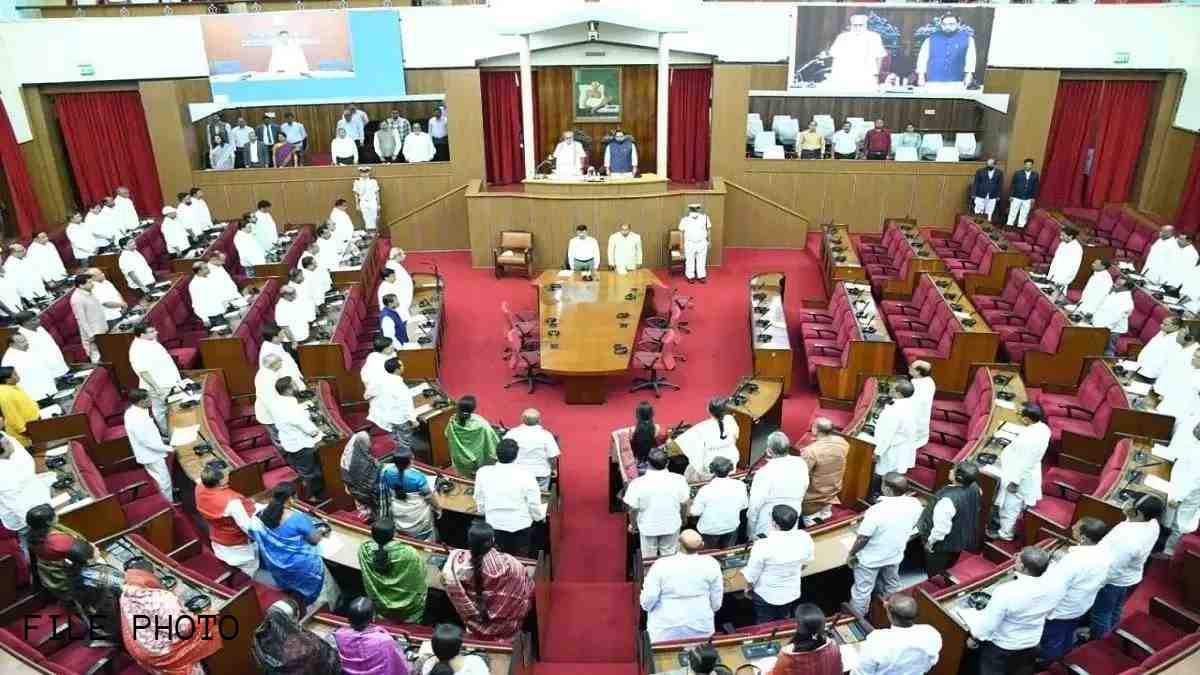 ओडिशा विधानसभा में दिवंगत नेताओं को श्रद्धांजलि, दिन भर के लिए स्थगित हुई कार्यवाही