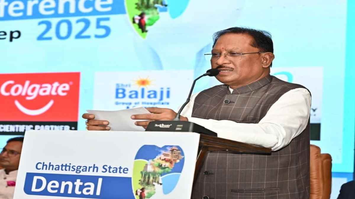 CM ने किया 3 दिवसीय डेंटल कॉन्फ्रेंस का शुभारंभ : साय ने कहा – प्रदेश की 3 करोड़ जनता के आरोग्य के साथ विकसित छत्तीसगढ़ का सपना करेंगे पूरा