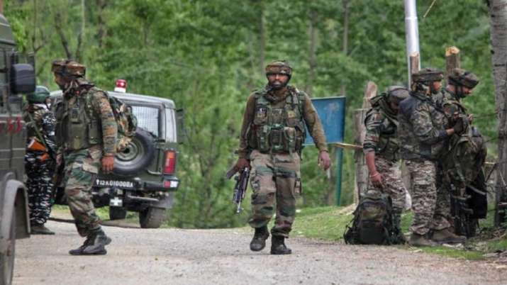 राजौरी में आतंकवादियों ने पुलिस बल पर की फायरिंग, 10 से 15 राउंड चली गोलियां ; कॉम्बिंग ऑपरेशन शुरू