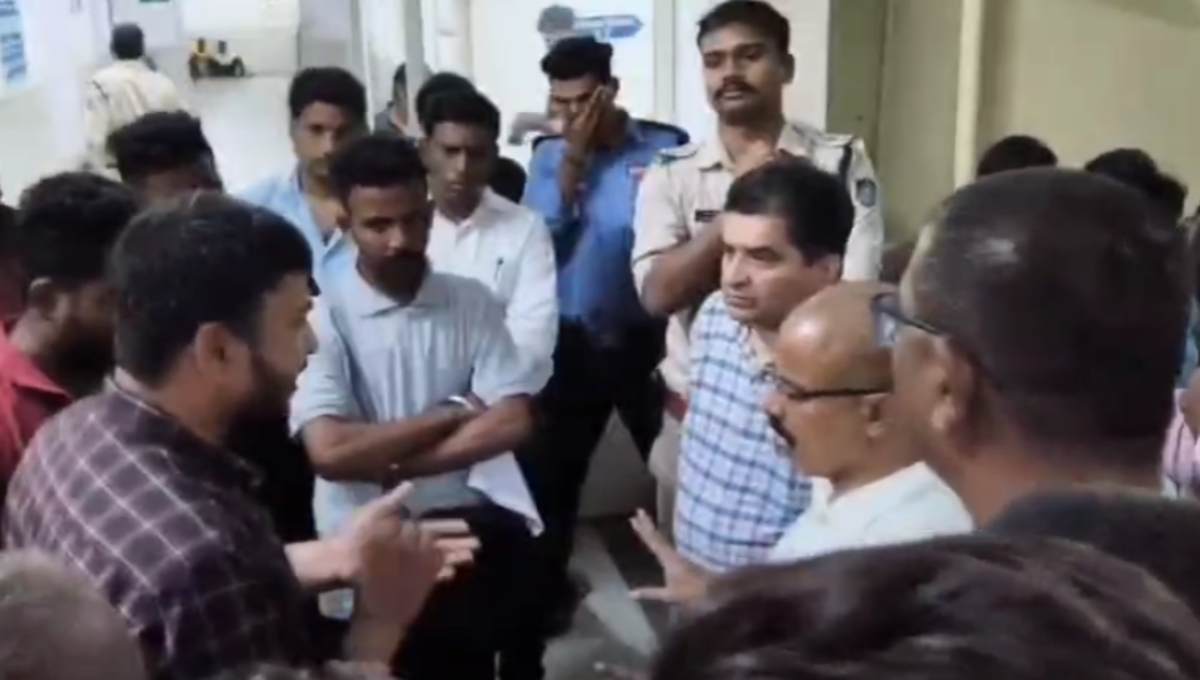 Khandwa District Hospital: प्रसव के दौरान नवजात की मौत, परिजनों ने डॉक्टर-स्टाफ पर लगाए लापरवाही के आरोप