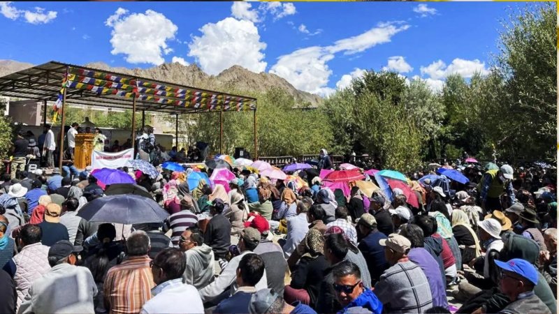 Ladakh Violence: लेह एपेक्स बॉडी का केंद्र के साथ बैठक से इनकार, गृह मंत्रालय से कहा- ‘लद्दाख में स्थिति समान्य होने तक बातचीत में नहीं होंगे शामिल’