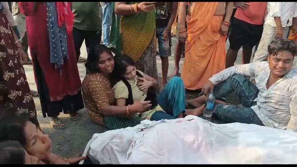 एक महीने में ही टूट गया सात जन्मों का रिश्ता, सड़क हादसे में घायल हुआ था युवक, अस्पताल की लावरवाही ने ले ली जान!
