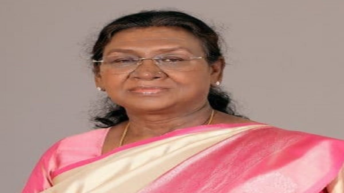 गयाजी में राष्ट्रपति द्रौपदी मुर्मू और मुकेश अंबानी के पिंडदान की चर्चा तेज, प्रशासन ने शुरू की तैयारियां