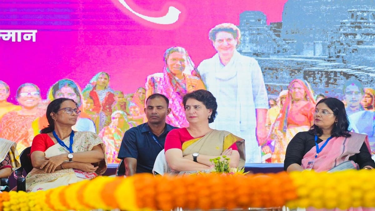 कांग्रेस महासचिव ने पटना में महिलाओं से सीधा संवाद कर रखे वादों और समस्याओं के मुद्दे, मोतिहारी में जनसभा को भी करेंगी संबोधित