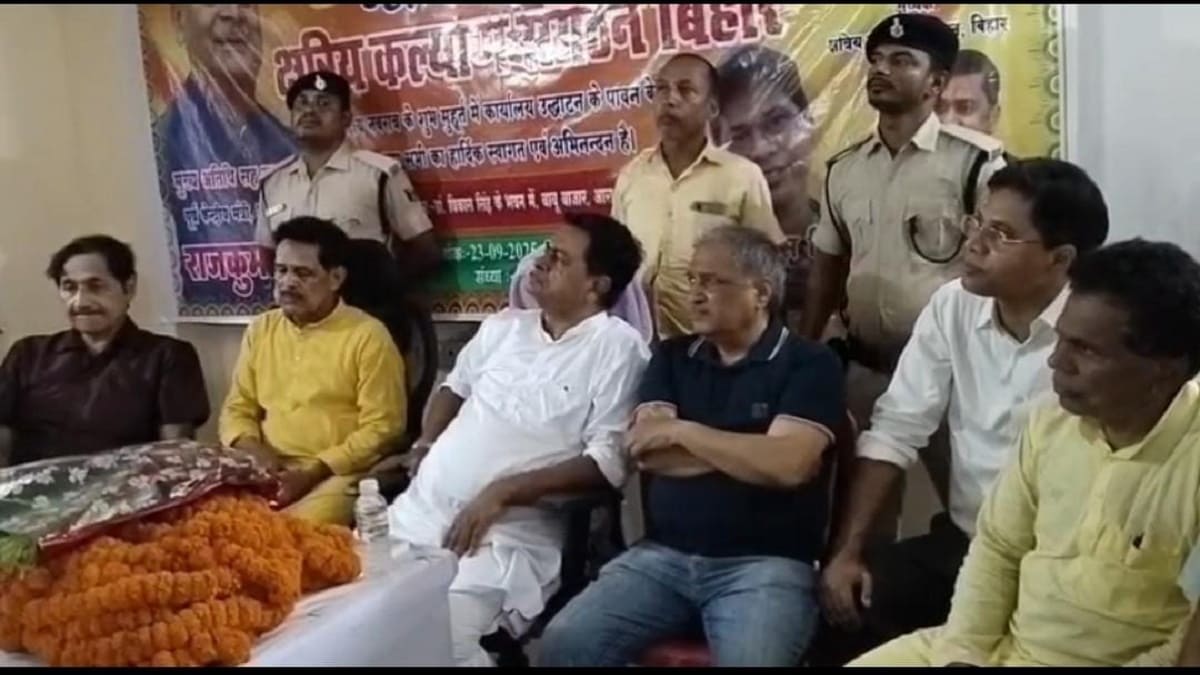 आरके सिंह के बयानों से भाजपा में हलचल, क्षत्रिय समाज को लेकर दिया सियासी संकेत