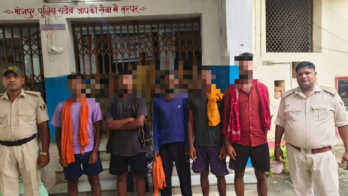 सोन नदी में अवैध बालू खनन पर भोजपुर पुलिस की बड़ी कार्रवाई, 24 गिरफ्तार