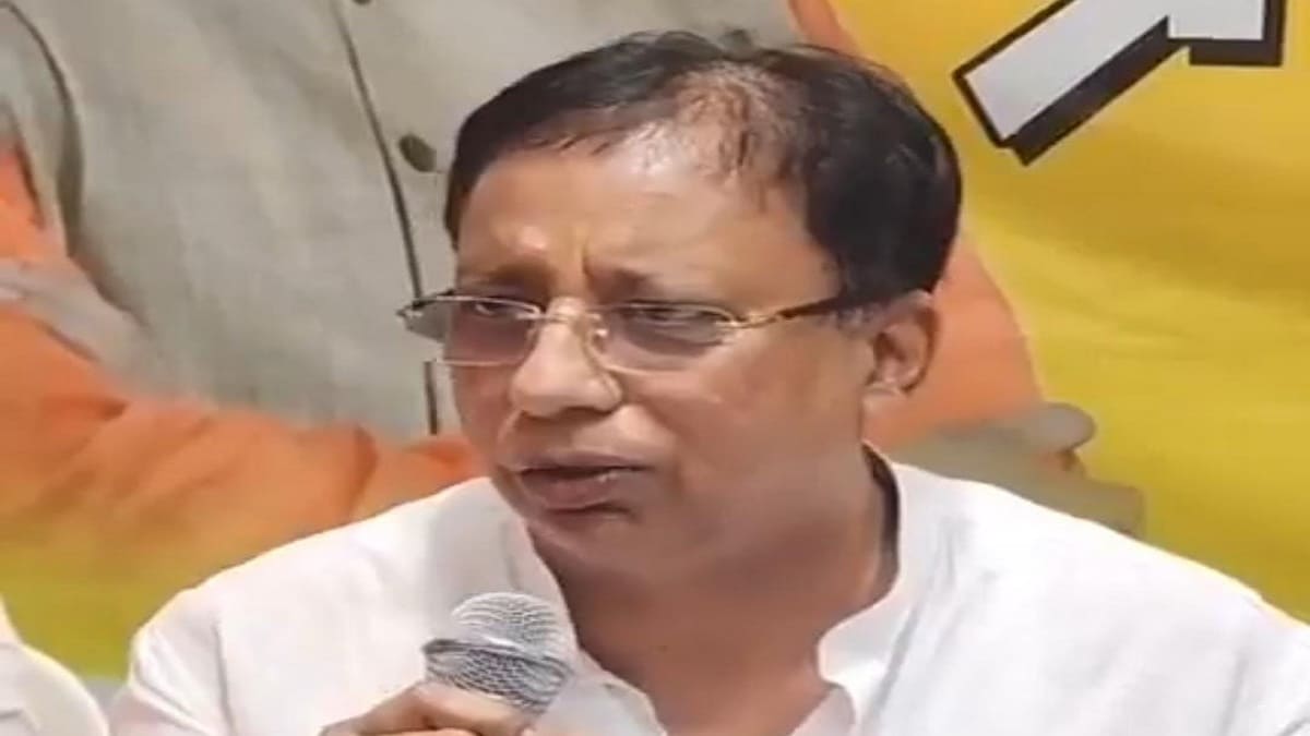 पीके को दलाल बताते हुए सांसद संजय जायसवाल बोले, जब हिंद महासागर पार करूंगा तो प्रशांत किशोर को अपने जन्म पर होगा अफसोस, बिहार की सियासत में नई बहस शुरू