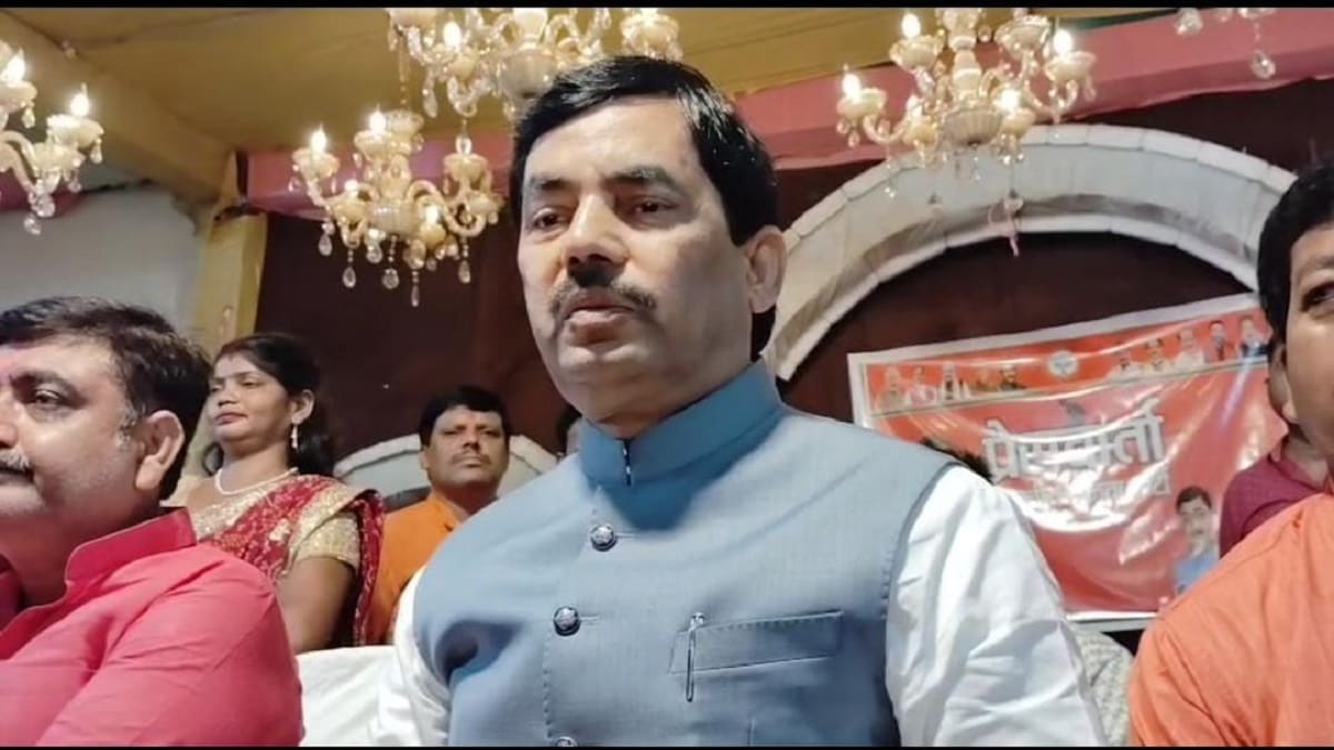 2025 में NDA को मिल रही इतनी सीटें, राहुल तेजस्वी पर किया हमला, वोट यात्रा को लेकर कही कई बात