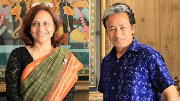 ‘बिना सुनवाई, उन्हें एक अपराधी की तरह…’, सोनम वांगचुक की गिरफ्तारी पर भड़की उनकी पत्नी