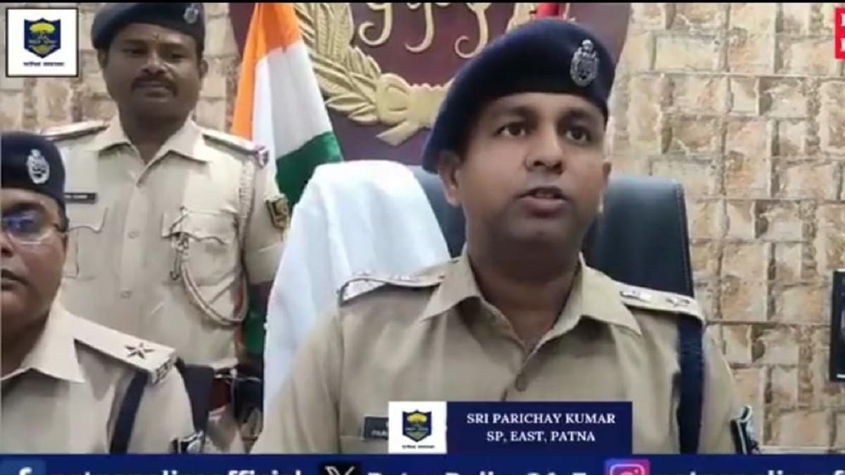 पटना में 21 लाख रुपए और सोने के गहनों की चोरी का खुलासा, तीन अपराधी गिरफ्तार