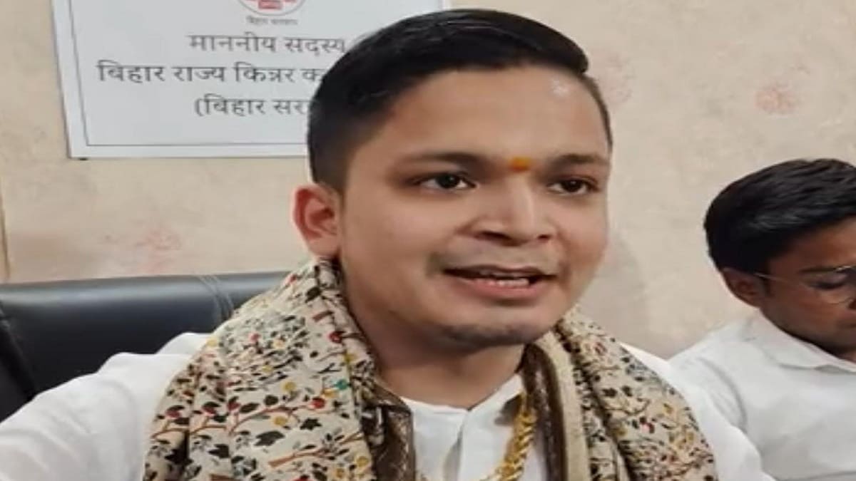 बिहार सरकार को ट्रांसजेंडर समुदाय का 100 करोड़ का कानूनी नोटिस, भेदभाव का आरोप