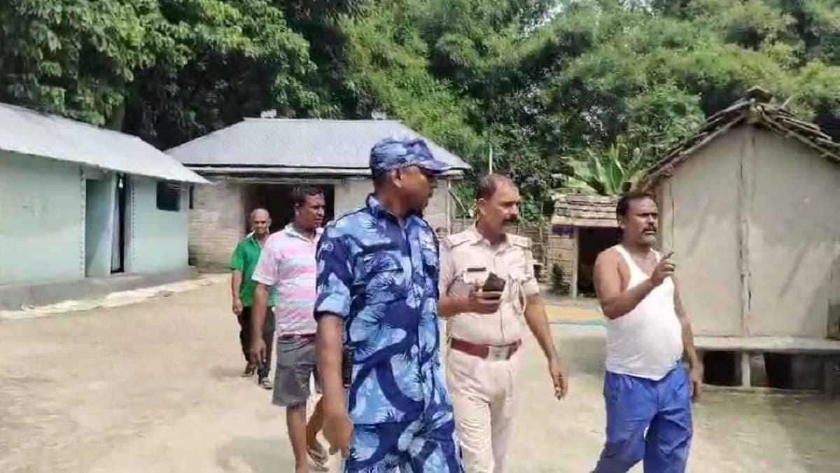 कटिहार में मखाना निकालने के विवाद में आदिवासी समुदाय के बीच तीर-धनुष से हमला, कई घायल