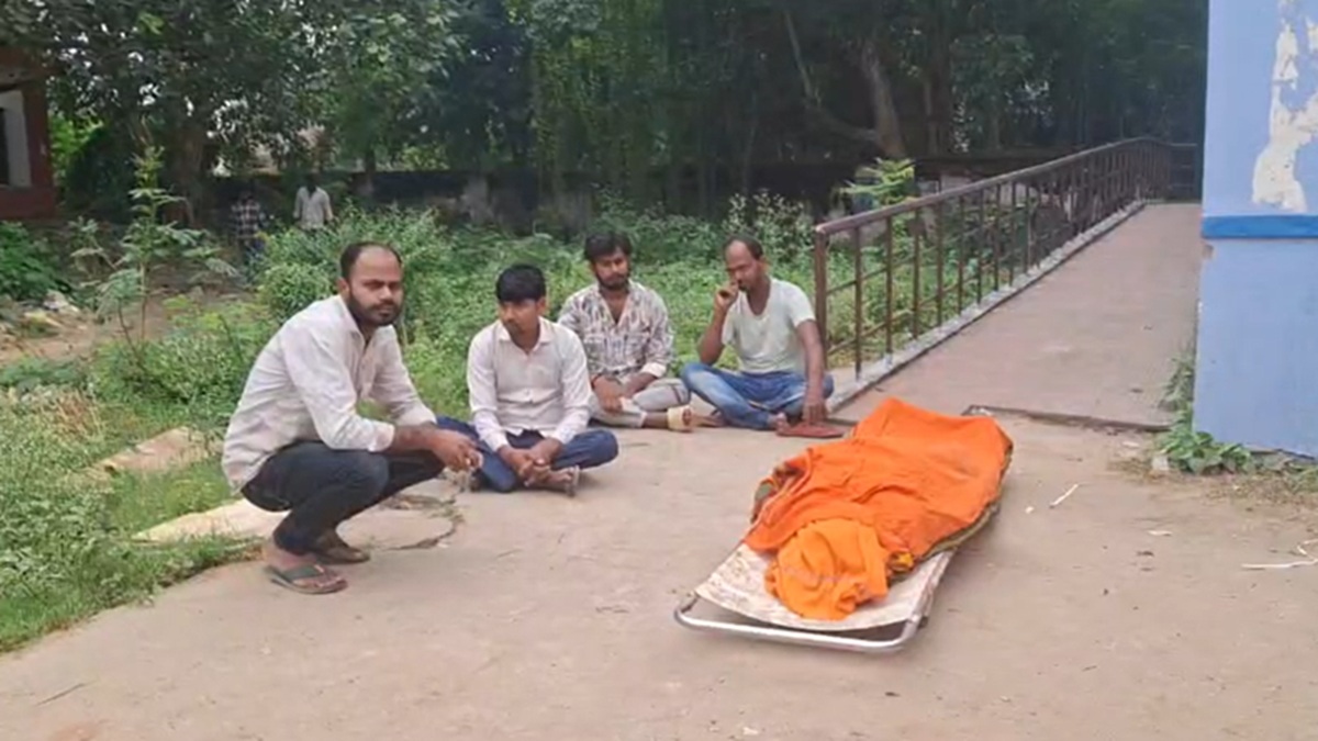 सासाराम: गोवर्धन पूजा की तैयारी में जुटी महिला की करंट लगने से मौत, गांव में पसरा मातम