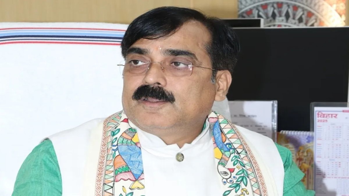 ‘किसी मां ने बच्चा पैदा नहीं किया जो…’, BJP मंत्री जीवेश मिश्रा का विवादित बयान, कांग्रेस पर बोला हमला