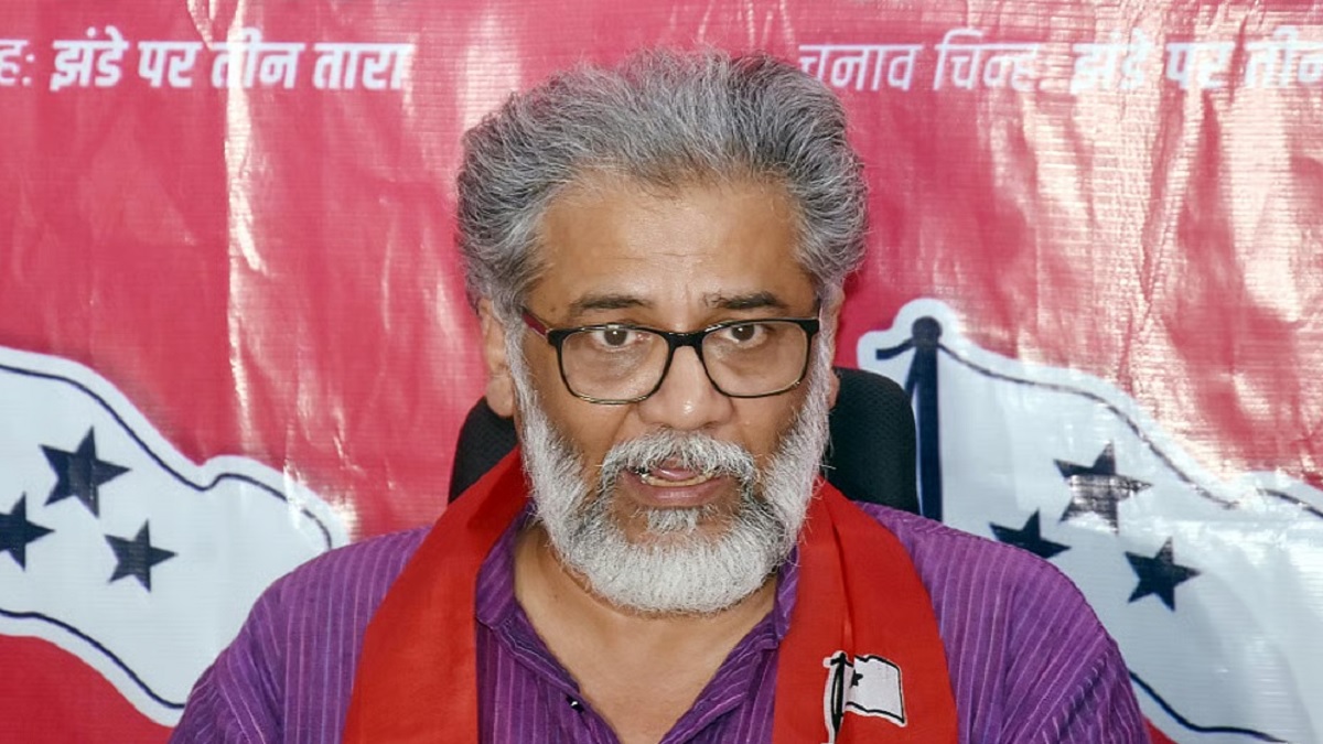 बिहार चुनाव 2025: आरा में प्रेस कॉन्फ्रेंस के दौरान अपने ही बयान में उलझ गए माले महासचिव दीपांकर भट्टाचार्य, जानें पूरा मामला?