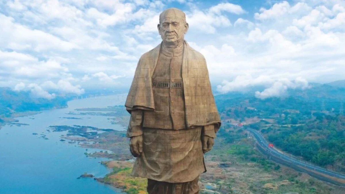 सरदार पटेल की 150वीं जयंती पर बड़ी घोषणा : प्रदेश के पांचों संभाग में लगेगी लौह पुरुष की भव्य प्रतिमा, 50-50 लाख स्वीकृत