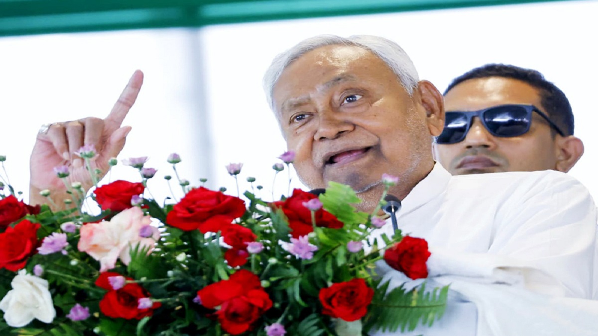 Bihar Elections 2025: CM नीतीश ने मीनापुर से की अपने चुनावी अभियान की शुरुआत, विपक्ष पर जमकर साधा निशाना