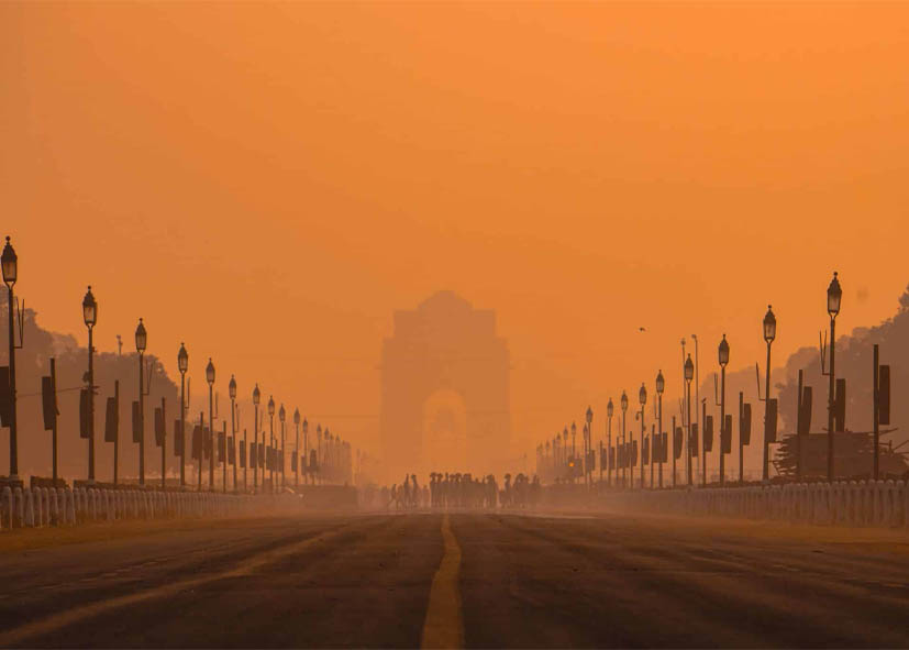 दिवाली से पहले दिल्ली में प्रदूषण का विस्फोट, 414 पहुंचा AQI, 24 निगरानी स्टेशन ‘रेड जोन’ में पहुंचे