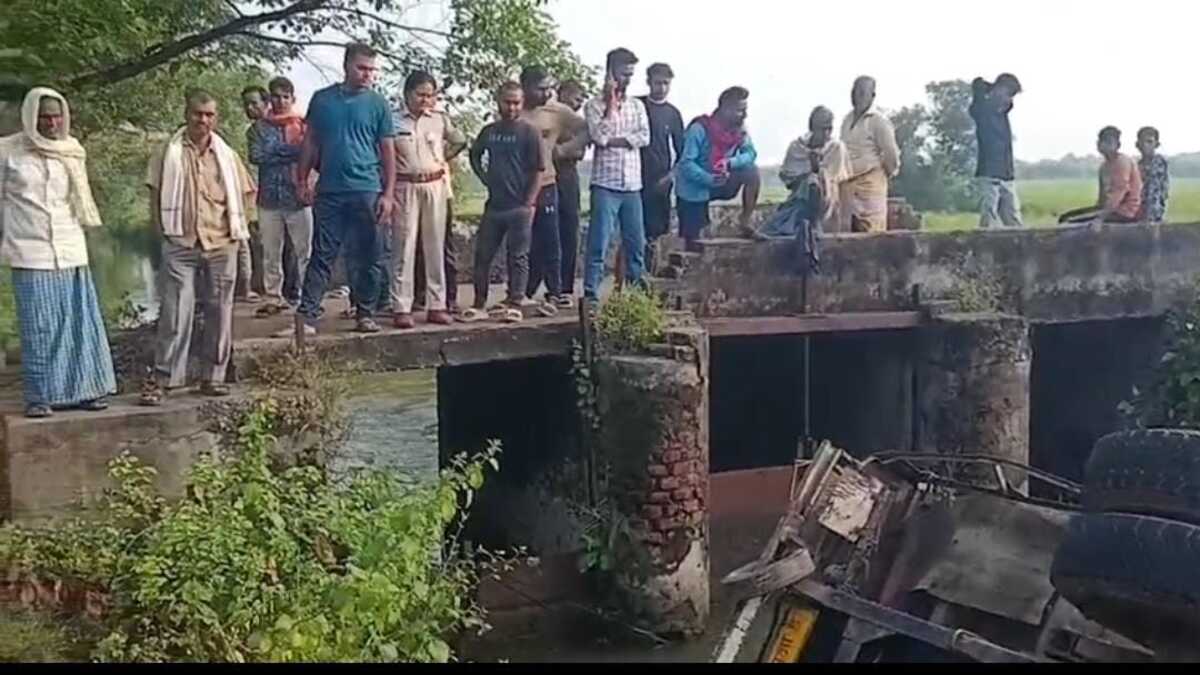 सासाराम में दो ट्रकों की आमने-सामने भिड़ंत, एक चालक की मौत, दो गंभीर रूप से घायल