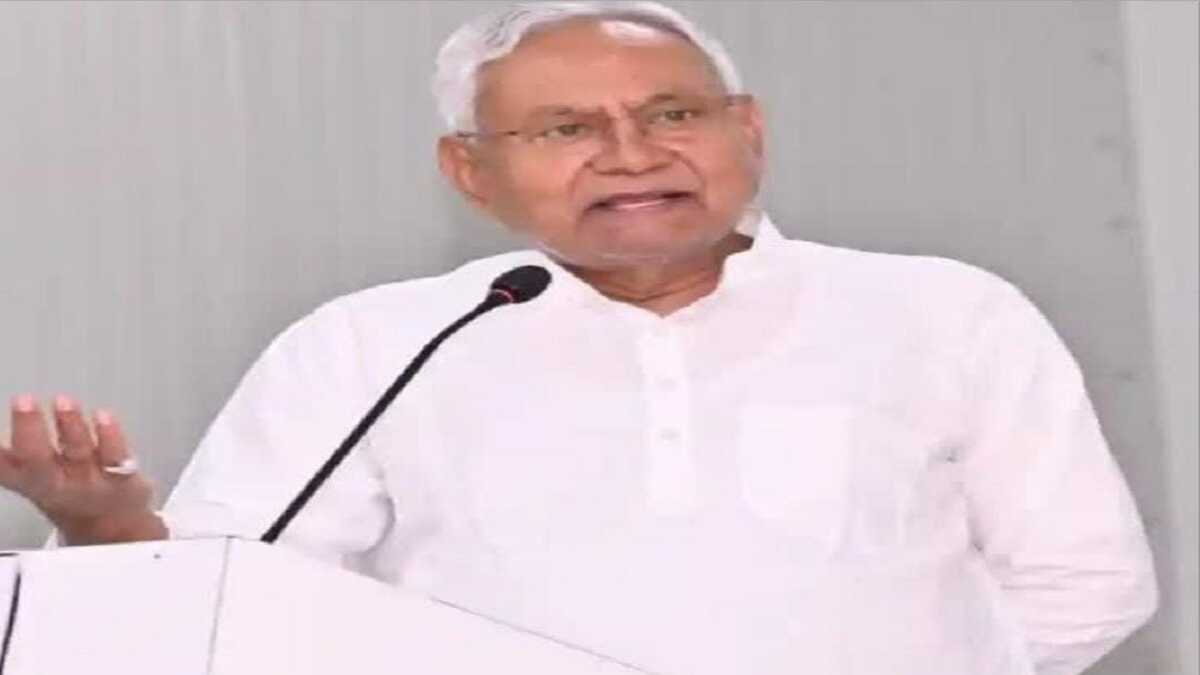 जेडीयू की पहली सूची में नहीं दिखा एक भी मुस्लिम चेहरा, राजनीतिक गलियारों में बना चर्चा का विषय, क्या बीजेपी की राह पर नीतीश की पार्टी?