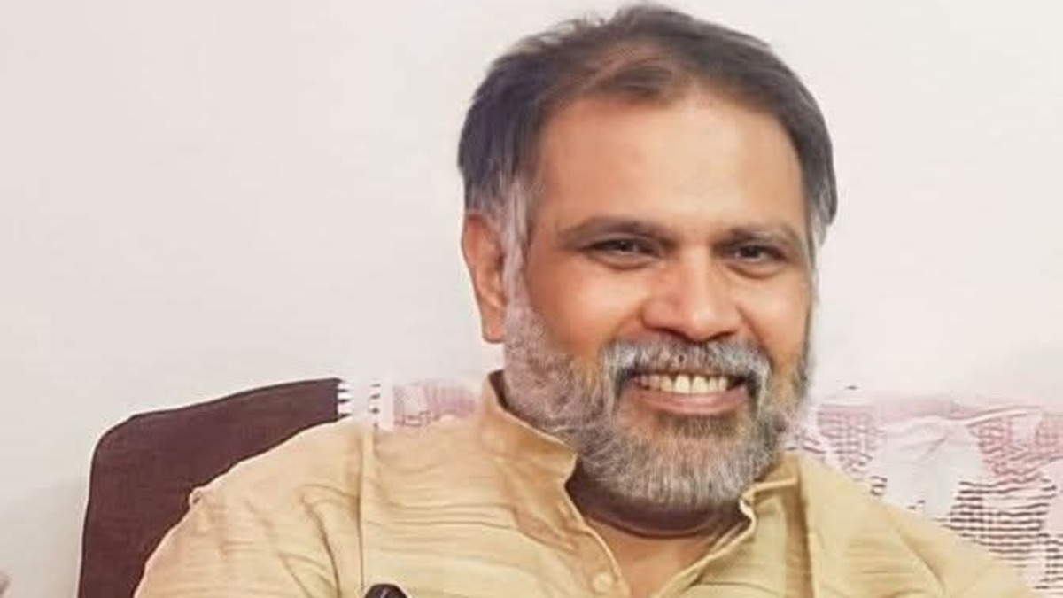 पूर्व सांसद सूरजभान सिंह ने लोजपा के सभी पदों से दिया इस्तीफा, जानें किस पार्टी में शामिल होने की चल रही अटकलें?