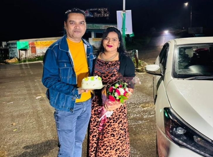 CG News:  मंत्री के निज सचिव ने ऐसे मनाया पत्नी का बर्थडे सेलिब्रेशन… सोशल मीडियो में लिखा Happy Birthday Sweety ❤… अब दर्ज हो गई FIR