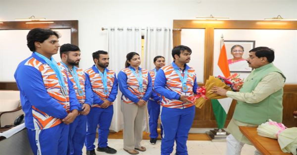 कजाकिस्तान में MP के खिलाड़ियों ने जीते 17 मेडल: पदक विजेताओं ने सीएम डॉ मोहन से की मुलाकात, मुख्यमंत्री ने दी 10 लाख से ज्यादा की प्रोत्साहन राशि