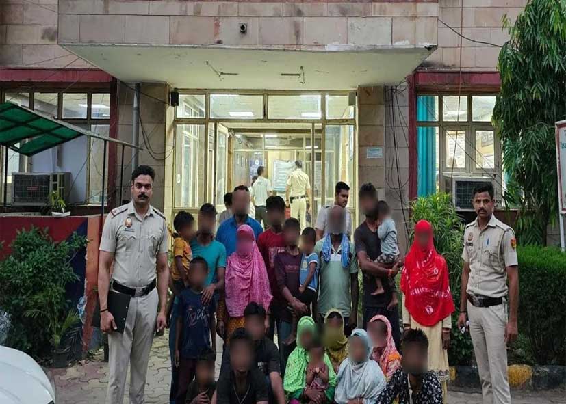 दिल्ली पुलिस का अवैध बांग्लादेशियों पर शिकंजा, अलग-अलग जगहों से 28 गिरफ्तार