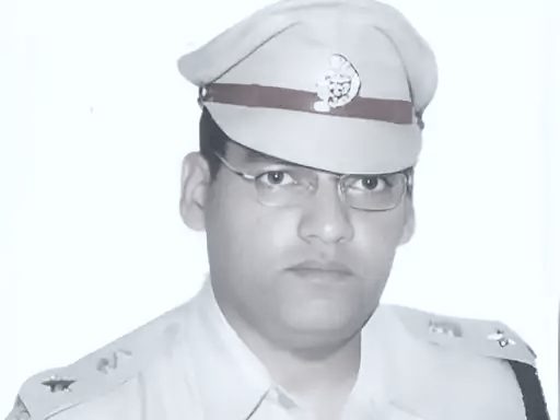BREAKING : हरियाणा के सीनियर IPS ऑफिसर वाई पूरन कुमार ने किया सुसाइड, घर पर खुद को मारी गोली