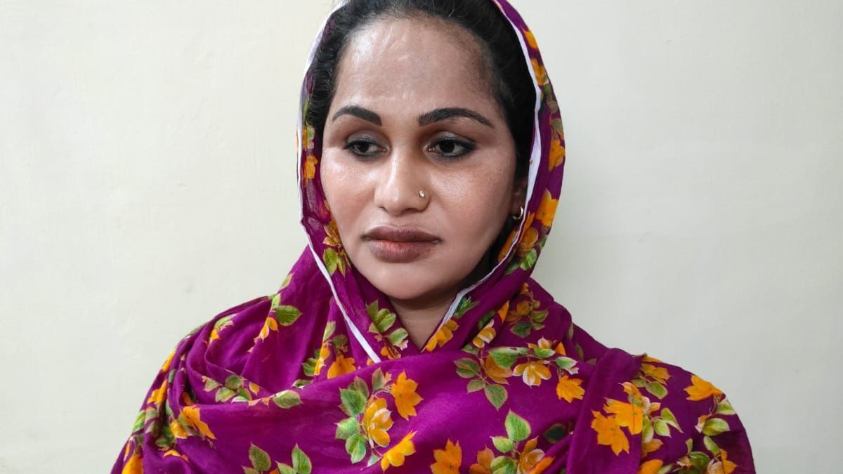 किन्नरों की गुरु मां उर्फ अयान खान गिरफ्तार, मुंबई में 20 से ज्यादा घर, बांग्लादेशी मूल की ट्रांसजेंडर फर्जी दस्तावेज बनाकर भारत में रह रही थी