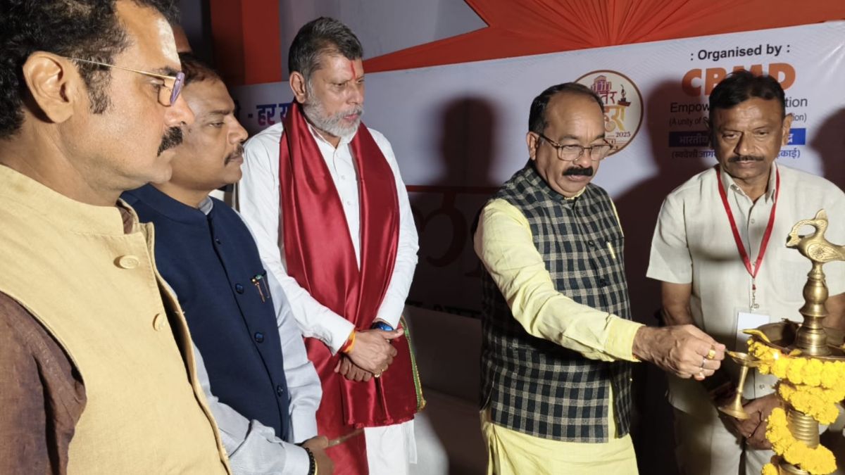 लालबाग मैदान में शुरू हुआ 8 दिन का स्वदेशी मेला, 22 राज्यों के लगे 300 स्टॉल, डिप्टी सीएम साव ने लोगों को किया आमंत्रित