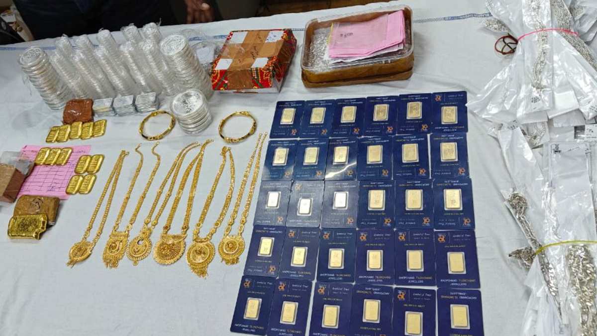 बिलासपुर-रायपुर होते हुए नागपुर जा रही इंटरसिटी एक्सप्रेस में मिला 3.37 करोड़ा को सोना