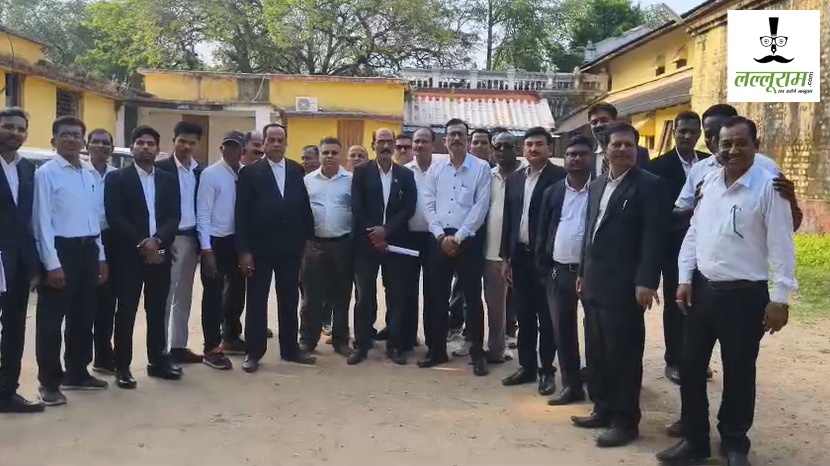 CG News : राज्योत्सव पर कटघोरा को जिला बनाने की मांग, SDM को सौंपा गया ज्ञापन