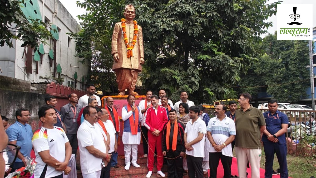 सरदार वल्लभभाई पटेल की प्रतिमा पर CM साय ने किया माल्यार्पण, रन फॉर यूनिटी कार्यक्रम को दिखाई हरी झंडी