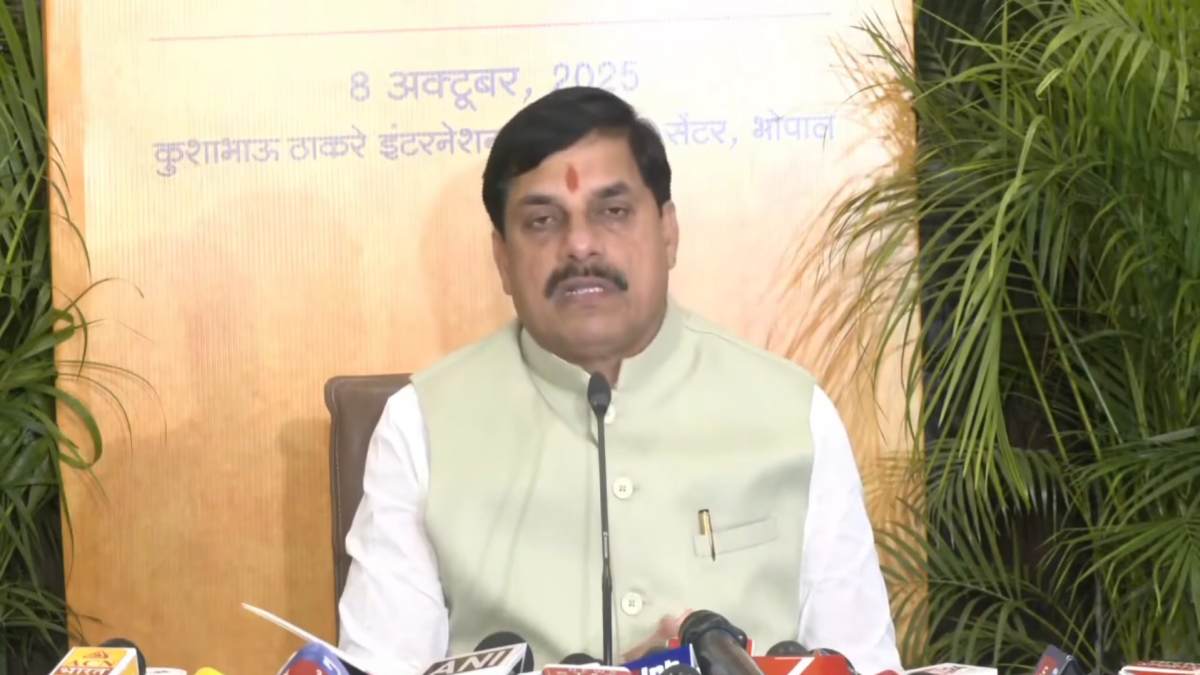 ‘विंध्य में कोरेक्स पर सख्ती करें…’, कलेक्टर कमिश्नर कॉन्फ्रेंस में CM डॉ. मोहन का निर्देश, ड्रग्स पर रोक लगाने के लिए करना है काम, नक्सली समेत इन विषयों पर हुई चर्चा