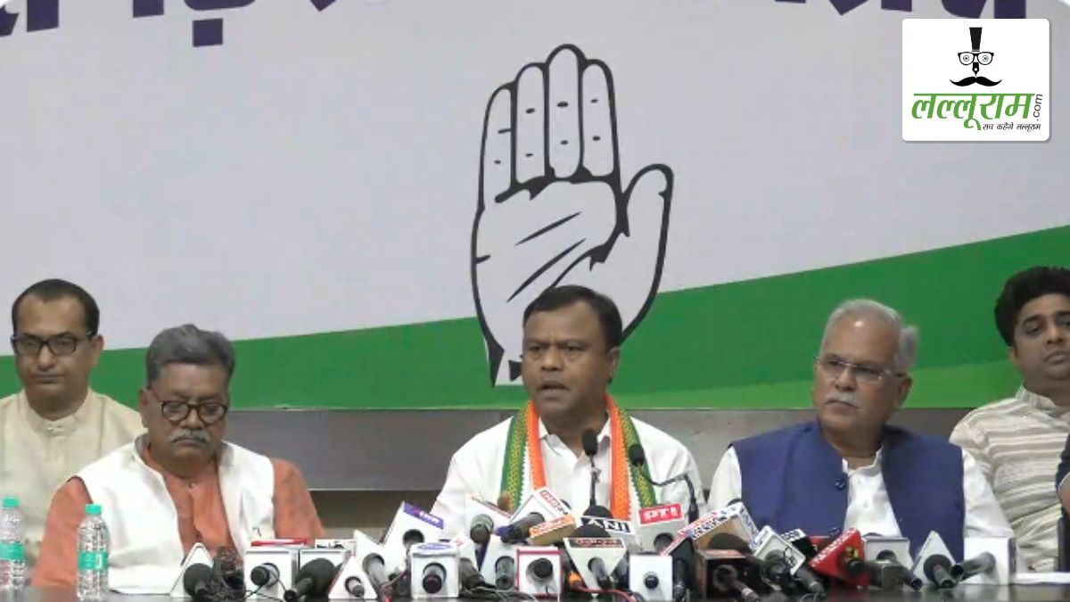 सूचना के अधिकार कानून की 20वीं वर्षगांठ पर कांग्रेस की प्रेस वार्ता: PCC चीफ बैज बोले- डबल इंजन की सरकार जनता से सच छिपाने का कर रही प्रयास, पूर्व CM बघेल ने जांच एजेंसियों के दुरुपयोग का लगाया आरोप