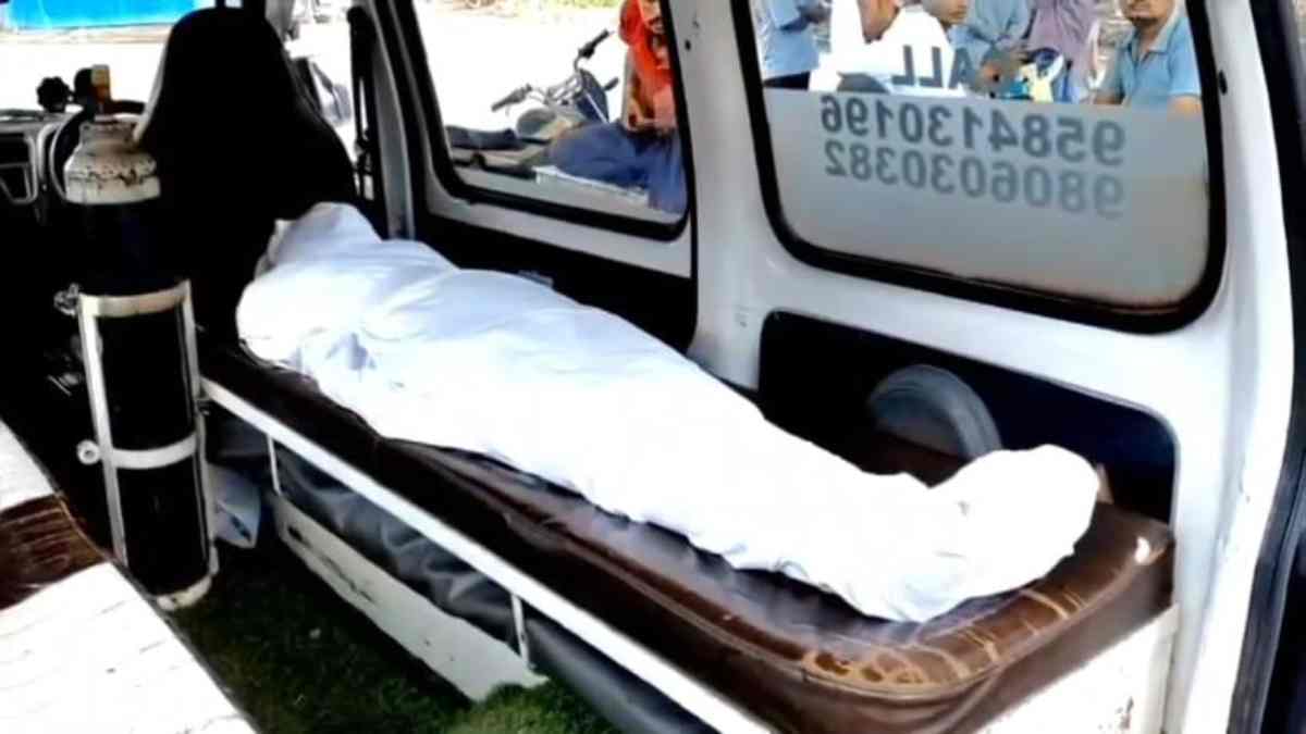 ऑनलाइन सट्टे की लत ने ली युवक की जान: भूसा कारोबारी के बेटे ने लगाई फांसी, सुसाइड नोट में 5 लोगों पर लगाया बर्बादी का आरोप 