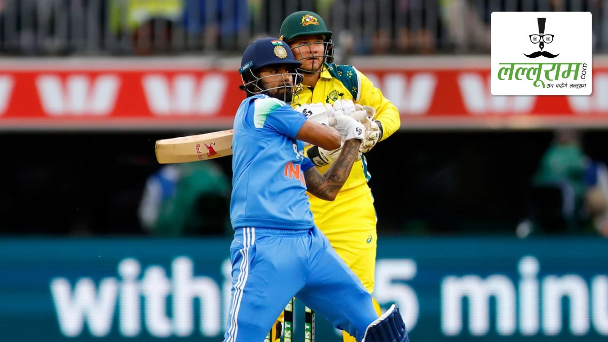 IND vs AUS 1st ODI: बारिश से प्रभावित मुकाबले में भारत ने ऑस्ट्रेलिया को दिया 131 रन का लक्ष्य, कुहनेमैन-ओवन और हेजलवुड ने झटके 2-2 विकेट