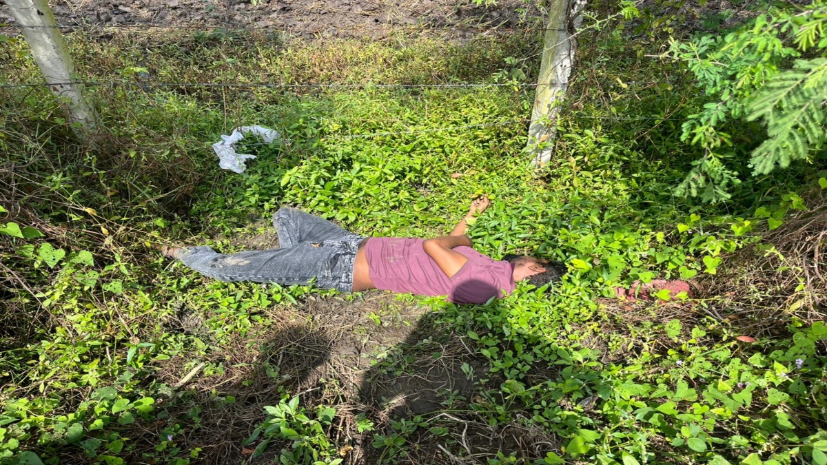 चेन स्नैचिंग गैंग का पीछा करते इंदौर आई यूपी पुलिस: भागने के दौरान करंट लगने से बदमाश की मौत, दिल्ली गैंग का था सदस्य, शामली ‘राम कथा’ में कई महिलाओं के गले से कटी थी चेन  