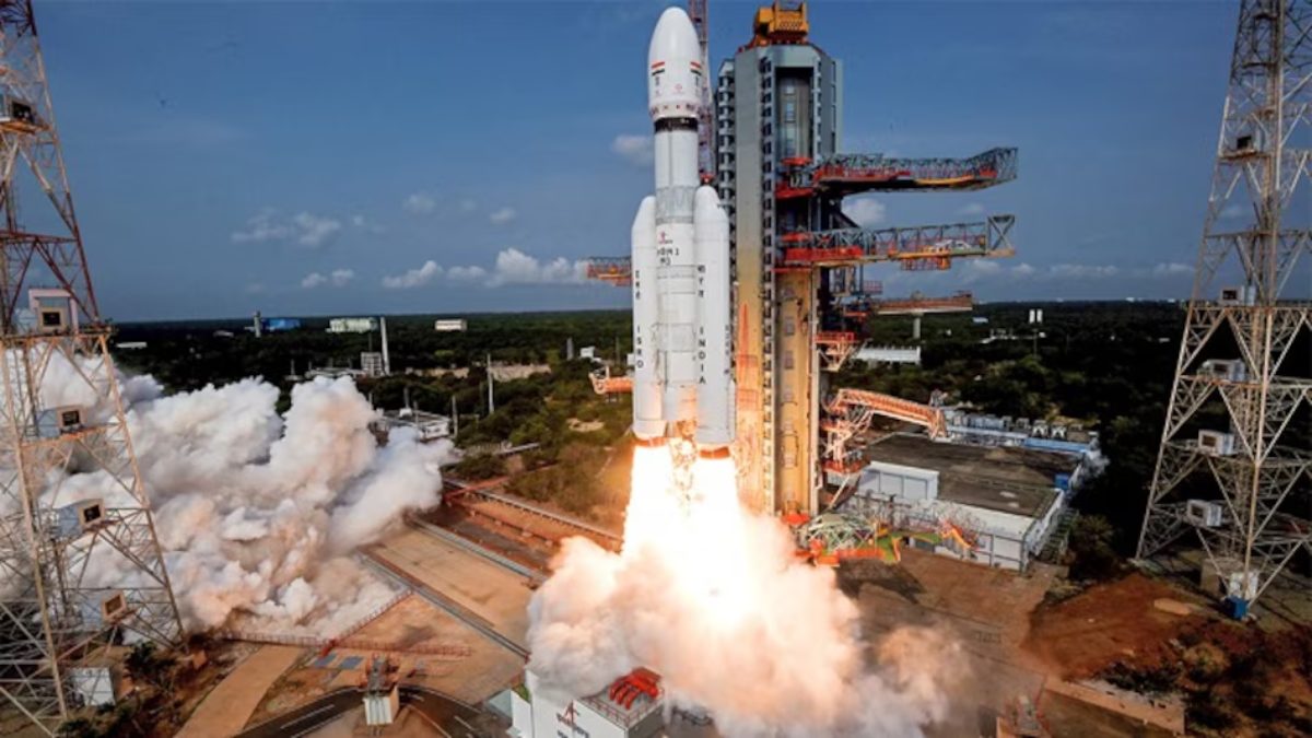 ISRO: इसरो भारतीय नौसेना के लिए 2 नवंबर को सबसे भारी सैटेलाइट CMS-03 को लॉन्च करेगा, इसी रॉकेट से भेजा गया था चंद्रयान-3 सेटेलाइट