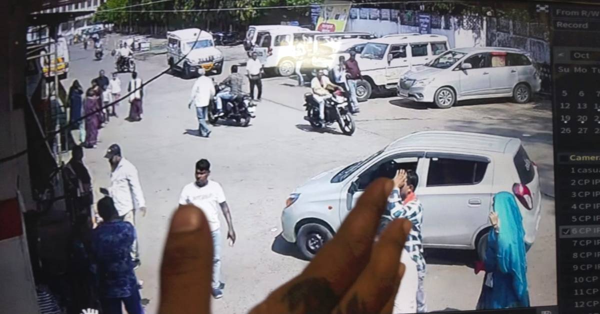 मेडिकल कॉलेज में चोरों का आतंक: बाइक ले जाते CCTV में चोर हुआ कैद, सवालों के घेरे में सुरक्षा व्यवस्था