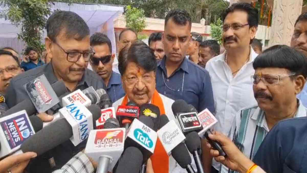 ऑस्ट्रेलियाई महिला खिलाड़ियों से छेड़छाड़ पर भड़के मंत्री कैलाश विजयवर्गीय: बोले- यह देश के सम्मान से जुड़ा मामला, दोषियों को मिले सख्त सजा 