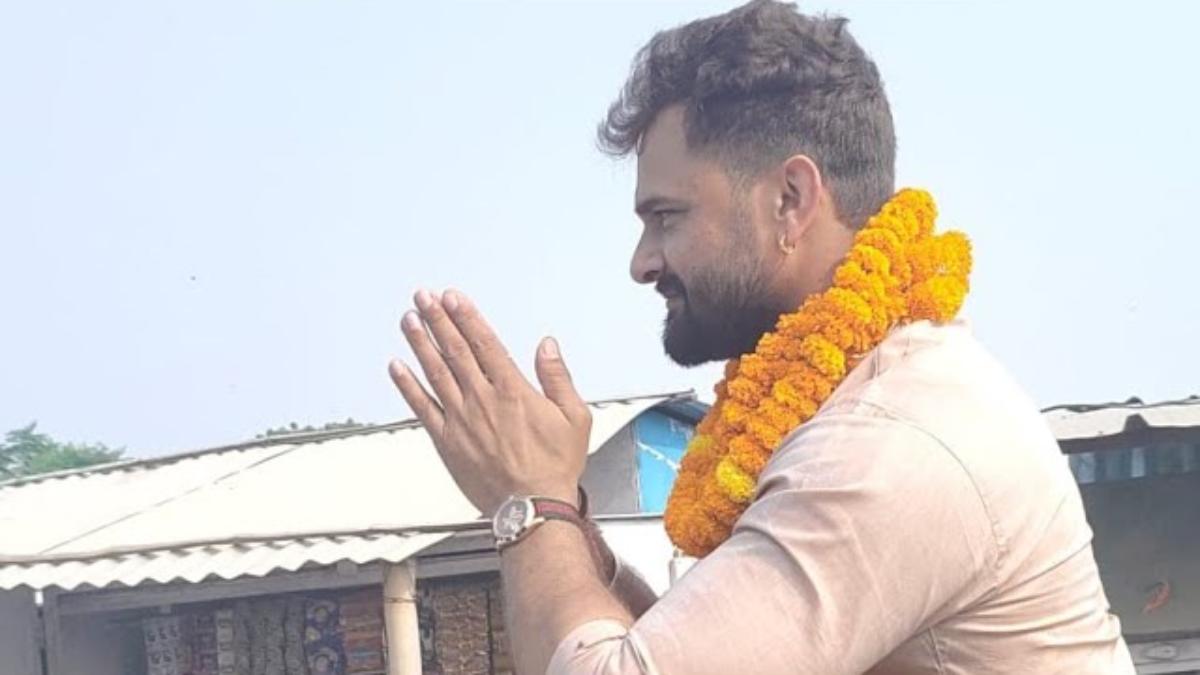 खेसारी लाल का NDA पर हमला, कहा- महागठबंधन रोजगार और पलायन रोकने पर केंद्रित, विपक्ष केवल धार्मिक मुद्दों में उलझा